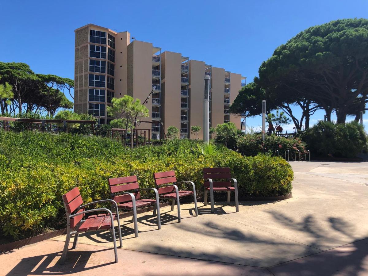 Pineda Beach 1A Linea De Mar & Parking ラ・ピネーダ エクステリア 写真