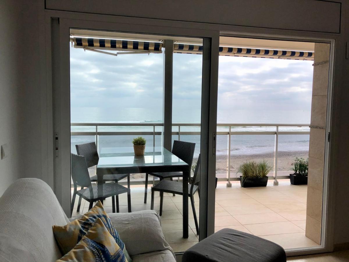 Pineda Beach 1A Linea De Mar & Parking ラ・ピネーダ エクステリア 写真