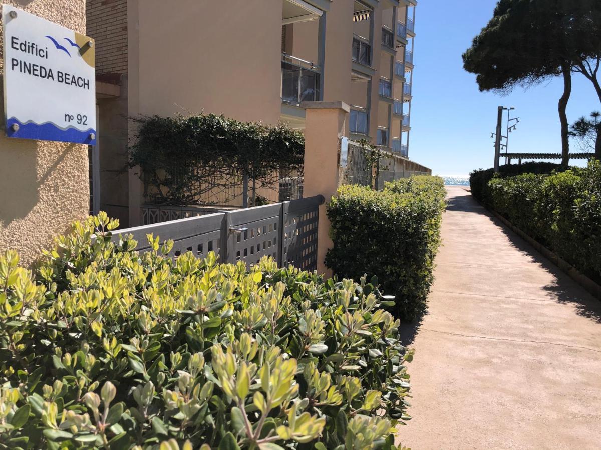 Pineda Beach 1A Linea De Mar & Parking ラ・ピネーダ エクステリア 写真